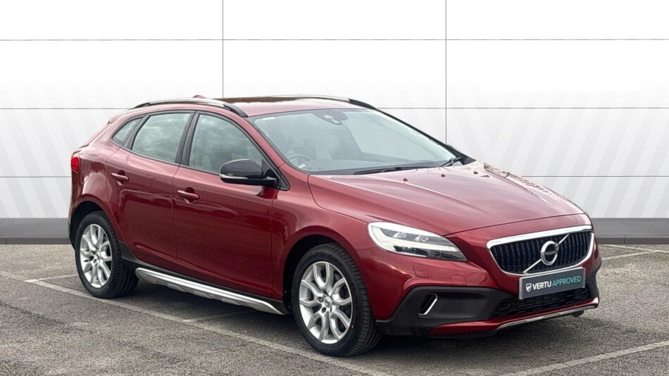 Volvo V40 D2 [120] Cross Country Pro 5dr Geartronic Diesel Hatchback